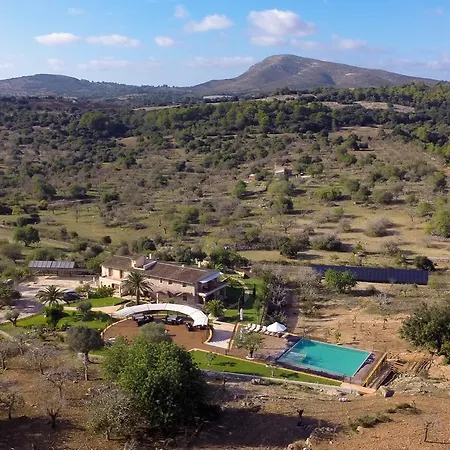Farm stay Agroturismo S'arbocar Sant Llorenc Des Cardassar
