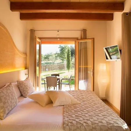 Agroturismo S'arbocar Farm stay *