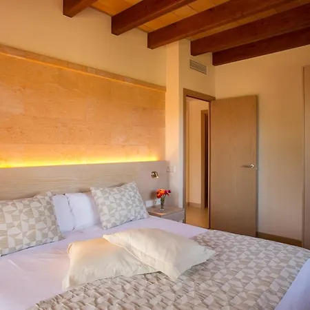 Farm stay Agroturismo S'arbocar Sant Llorenc Des Cardassar